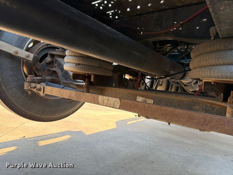 image for item EA0593 2018 Mack Anthem semi truck