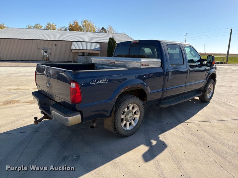 image for item EA0595 2008 Ford F250 Super Duty Crew Cab pickup truck