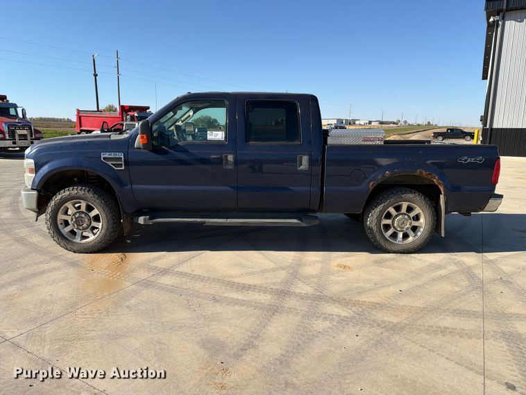 image for item EA0595 2008 Ford F250 Super Duty Crew Cab pickup truck