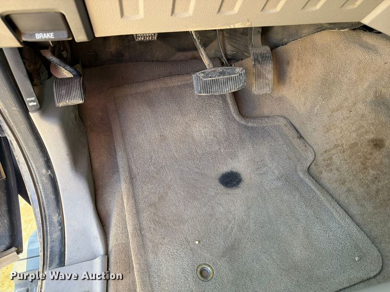 image for item EA0595 2008 Ford F250 Super Duty Crew Cab pickup truck
