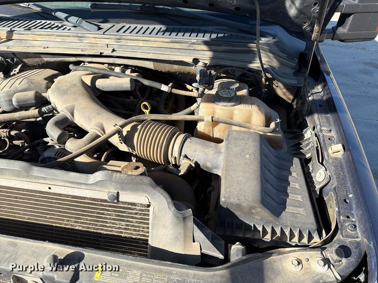 image for item EA0595 2008 Ford F250 Super Duty Crew Cab pickup truck