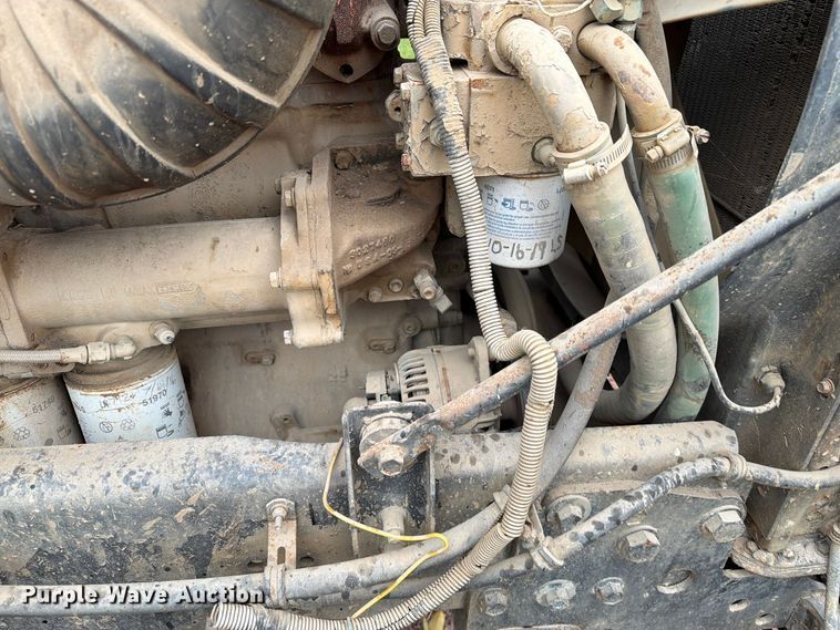 image for item EA0600 1987 Freightliner Conventional fuel / lube truck