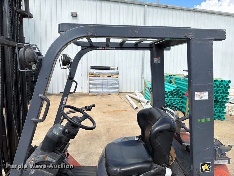 image for item EA7328 2003 Toyota 7FGU18 Forklift