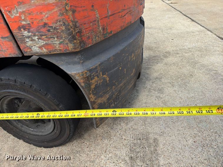 image for item EA7328 2003 Toyota 7FGU18 Forklift