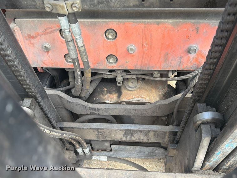 image for item EA7328 2003 Toyota 7FGU18 Forklift