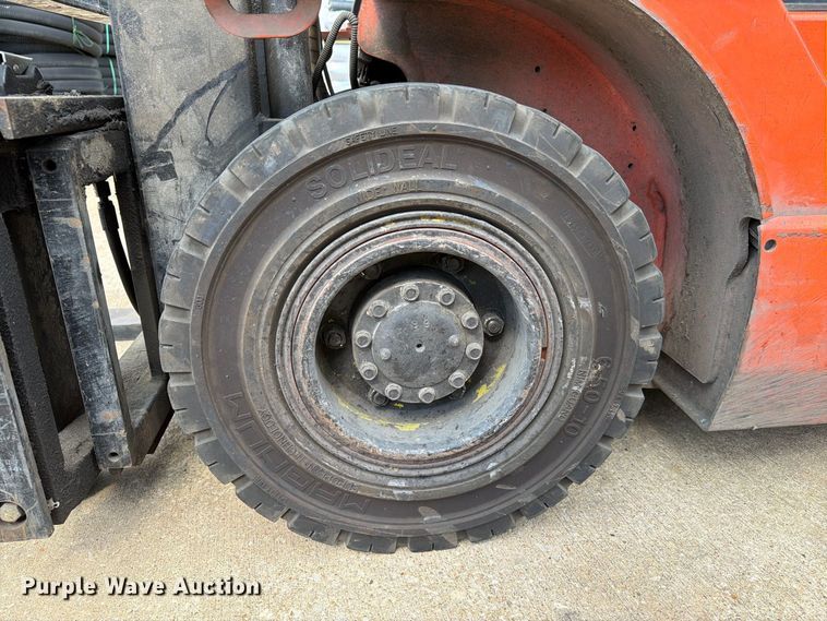 image for item EA7328 2003 Toyota 7FGU18 Forklift