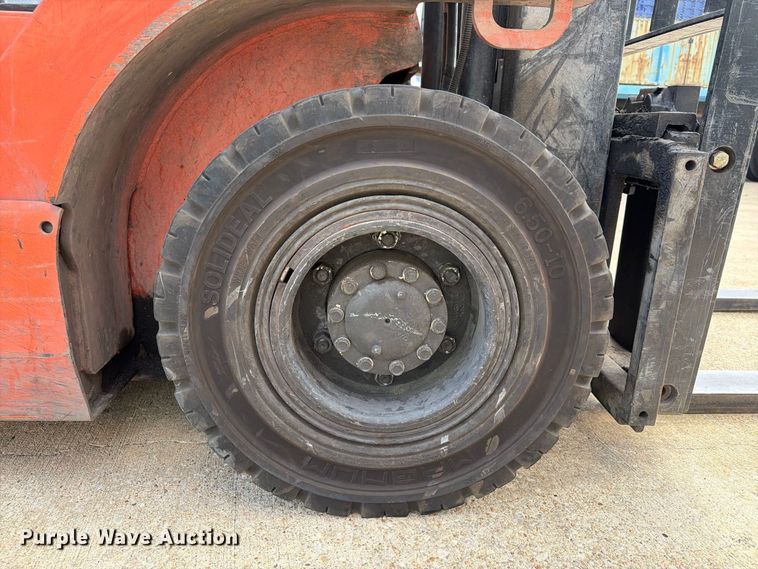 image for item EA7328 2003 Toyota 7FGU18 Forklift