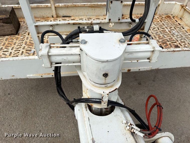 image for item EA7401 2008 Snorkel TB60 boom lift