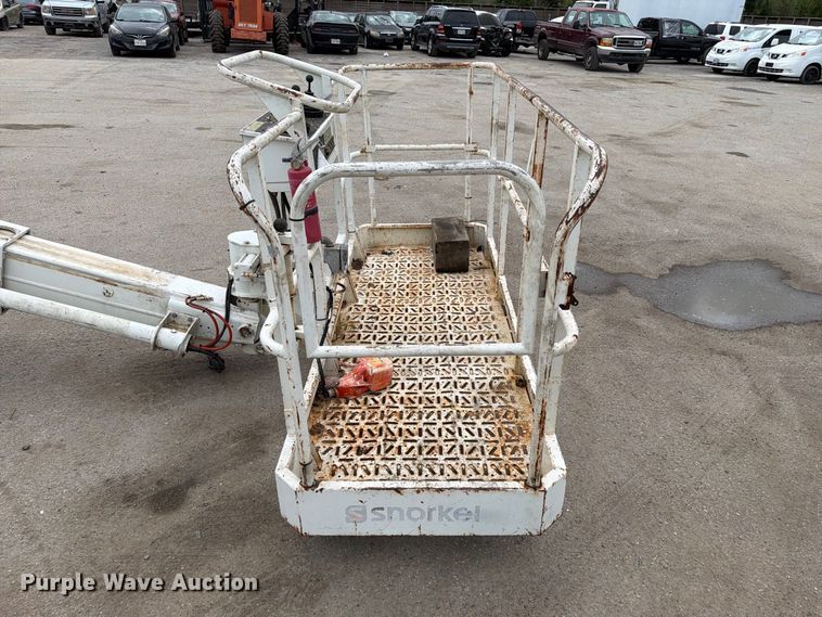 image for item EA7401 2008 Snorkel TB60 boom lift