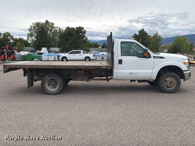 image for item ED0066 2013 Ford F350 Super Duty dump flatbed pickup truck