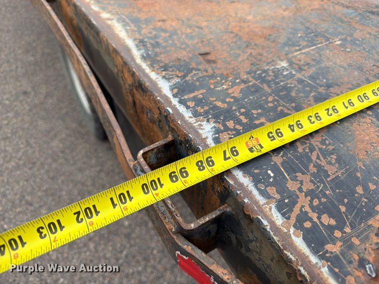 image for item ED0066 2013 Ford F350 Super Duty dump flatbed pickup truck
