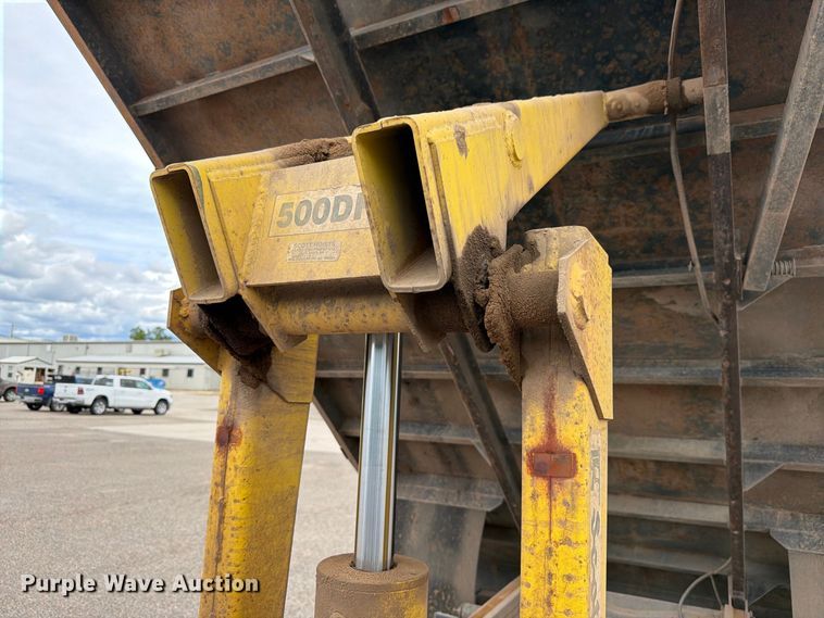 image for item ED0066 2013 Ford F350 Super Duty dump flatbed pickup truck