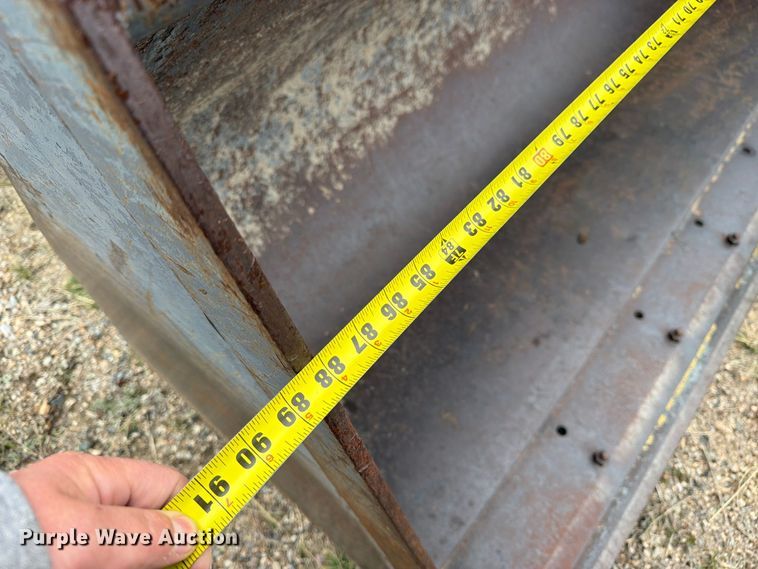 image for item ED0218 1998 New Holland 655E backhoe