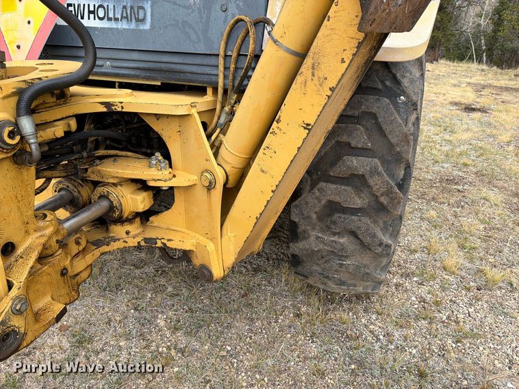 image for item ED0218 1998 New Holland 655E backhoe