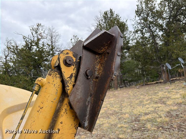 image for item ED0218 1998 New Holland 655E backhoe