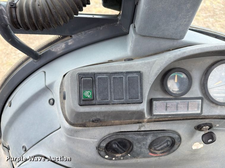 image for item ED0218 1998 New Holland 655E backhoe