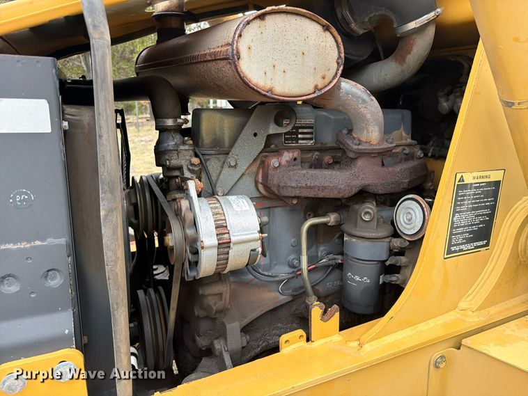 image for item ED0218 1998 New Holland 655E backhoe