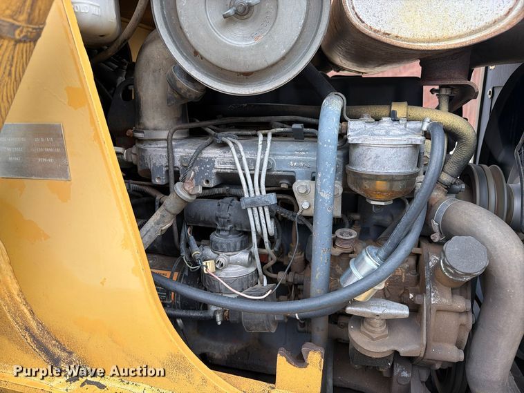 image for item ED0218 1998 New Holland 655E backhoe