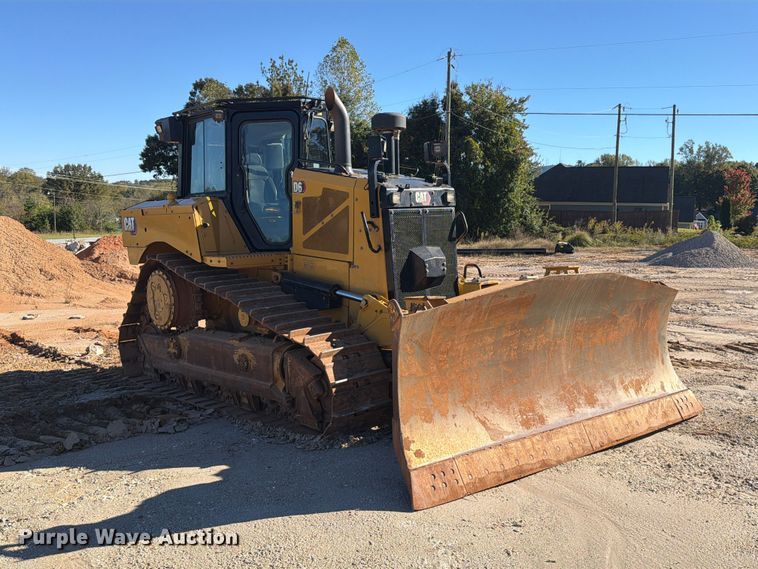 image for item EF1456 2019 Caterpillar D6 dozer