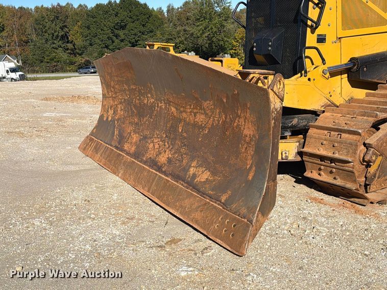 image for item EF1456 2019 Caterpillar D6 dozer