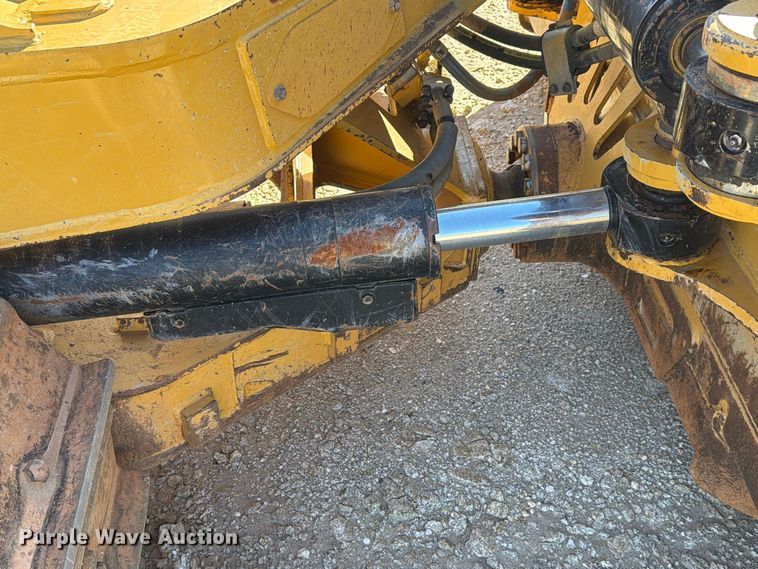 image for item EF1456 2019 Caterpillar D6 dozer