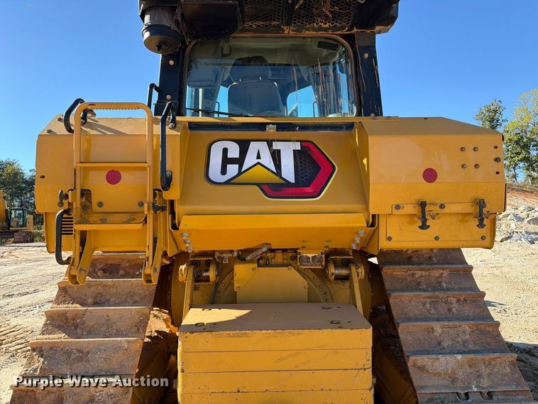 image for item EF1456 2019 Caterpillar D6 dozer