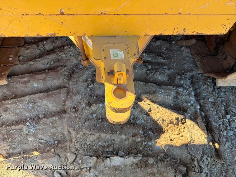image for item EF1456 2019 Caterpillar D6 dozer