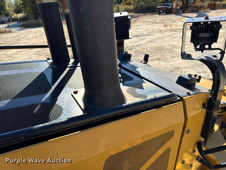 image for item EF1456 2019 Caterpillar D6 dozer