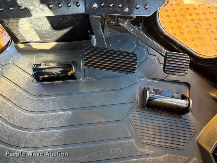 image for item EF1456 2019 Caterpillar D6 dozer