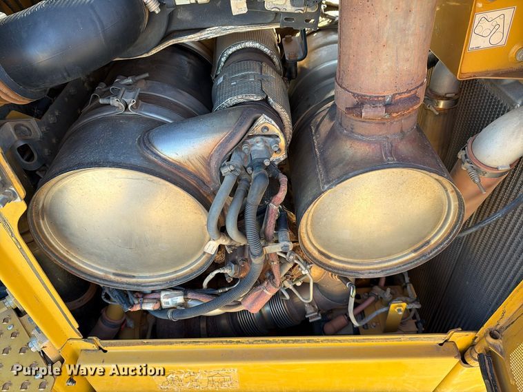 image for item EF1456 2019 Caterpillar D6 dozer
