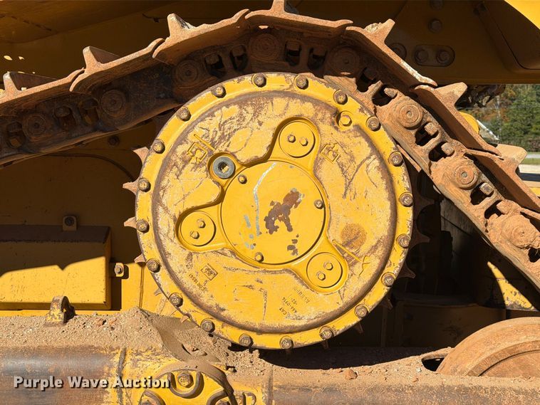 image for item EF1456 2019 Caterpillar D6 dozer