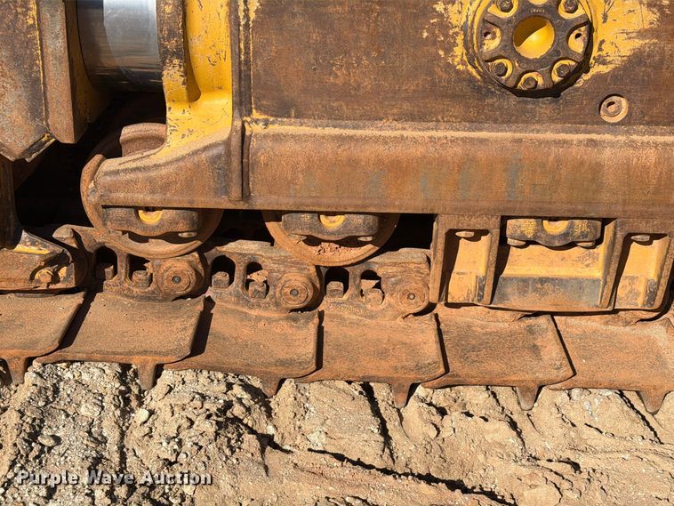 image for item EF1456 2019 Caterpillar D6 dozer