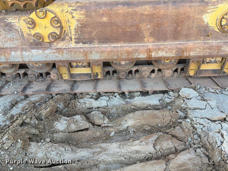 image for item EF1456 2019 Caterpillar D6 dozer
