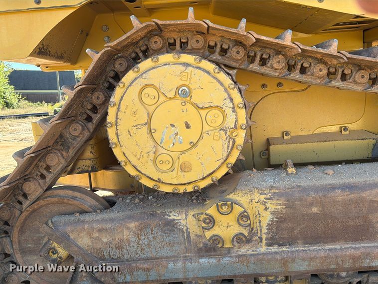 image for item EF1456 2019 Caterpillar D6 dozer