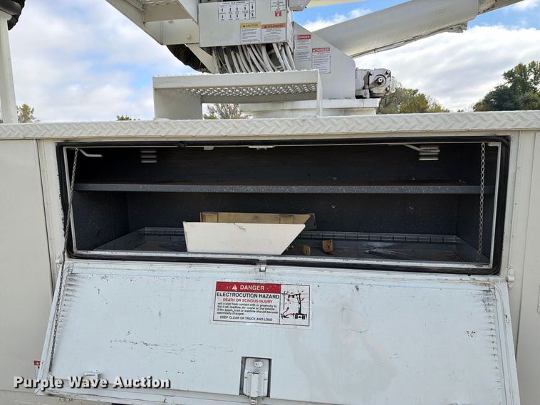 image for item EI7799 2012 International MA025 bucket truck