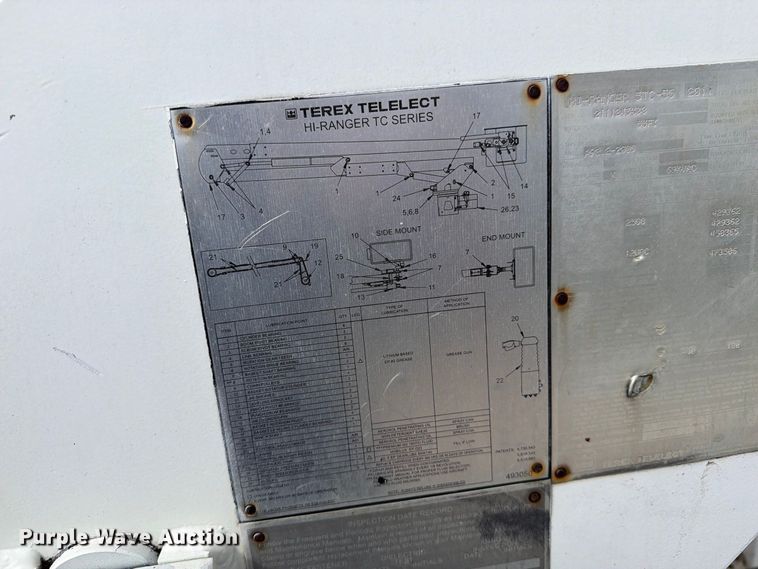 image for item EI7799 2012 International MA025 bucket truck