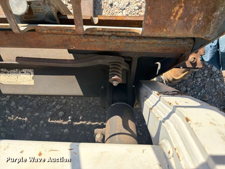 image for item EI7848 2003 Bobcat 185S skid steer loader