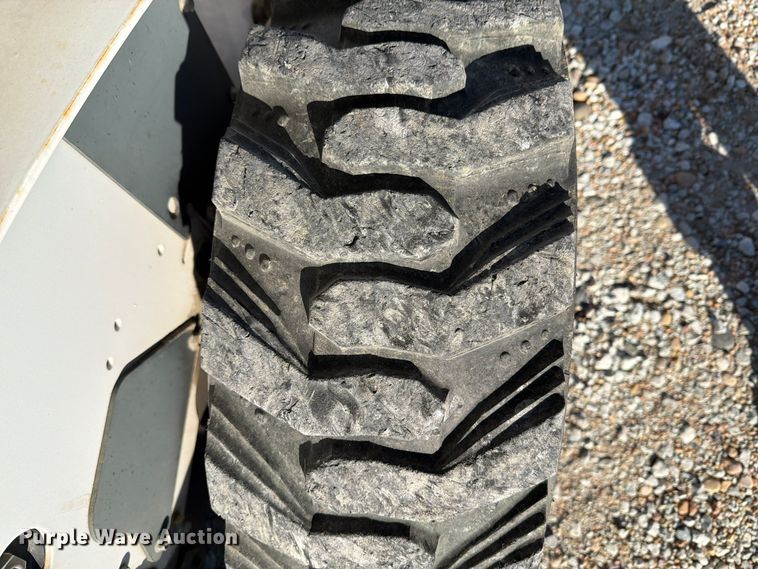 image for item EI7848 2003 Bobcat 185S skid steer loader