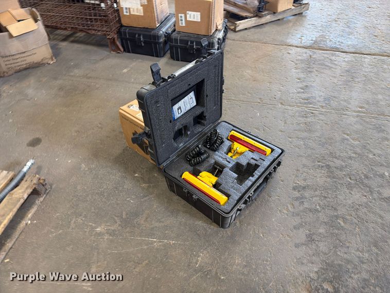image for item EI7852 Trimble Earthworks Go laser receiver
