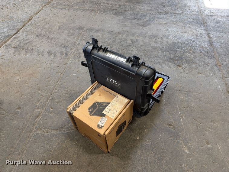 image for item EI7852 Trimble Earthworks Go laser receiver