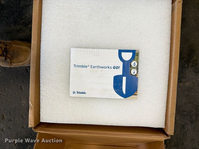 image for item EI7853 Trimble Earthworks Go laser receiver