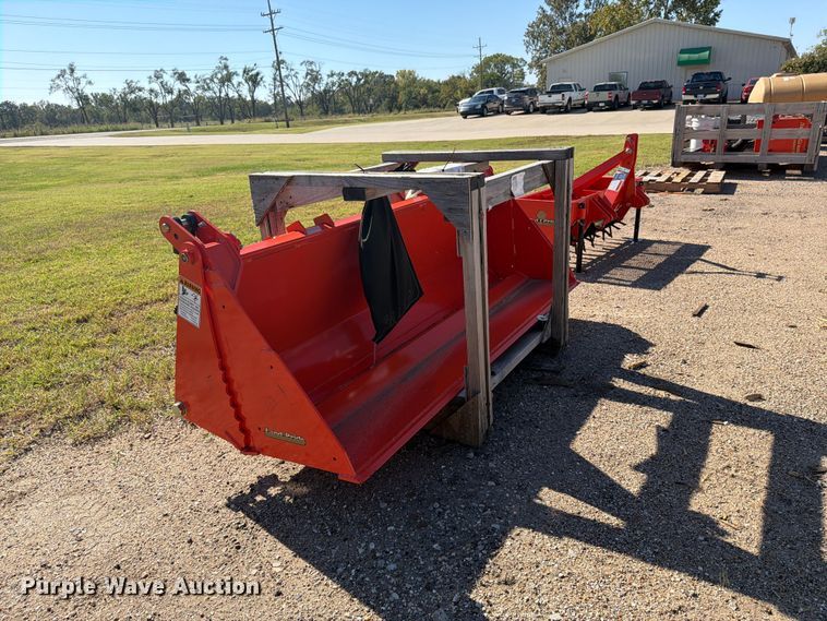 image for item EI7861 Land Pride CB1072 skid steer bucket