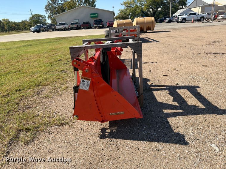 image for item EI7861 Land Pride CB1072 skid steer bucket