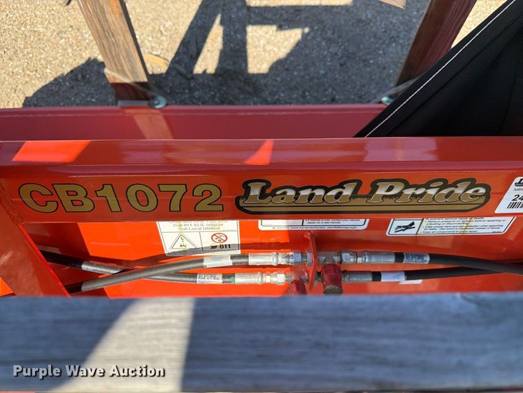 image for item EI7861 Land Pride CB1072 skid steer bucket