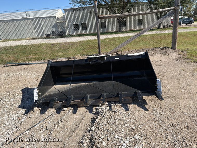 image for item EI7863 Land Pride AP-HD74LLT skid steer bucket