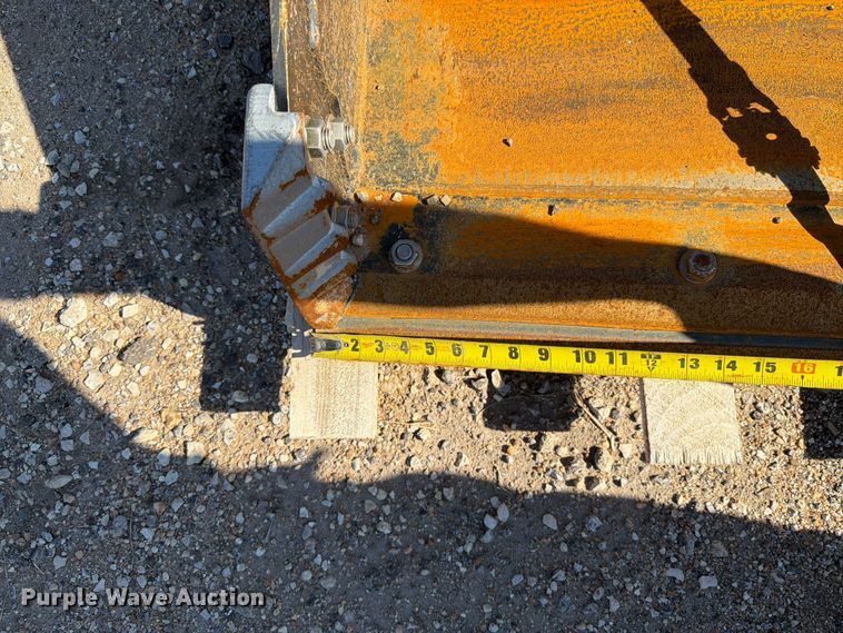 image for item EI7865 Land Pride AP-HD68LLC skid steer bucket