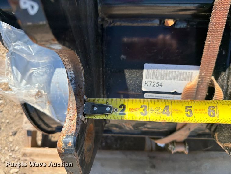 image for item EI7866 Mini excavator bucket