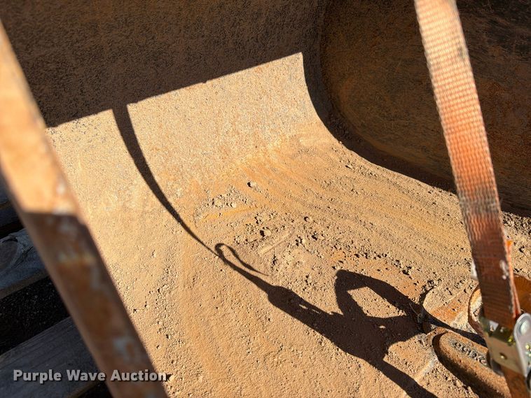 image for item EI7866 Mini excavator bucket