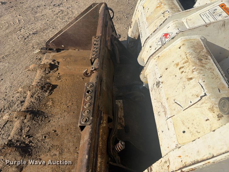 image for item EI7869 1999 Bobcat 751 skid steer loader