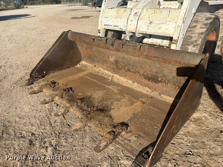 image for item EI7869 1999 Bobcat 751 skid steer loader